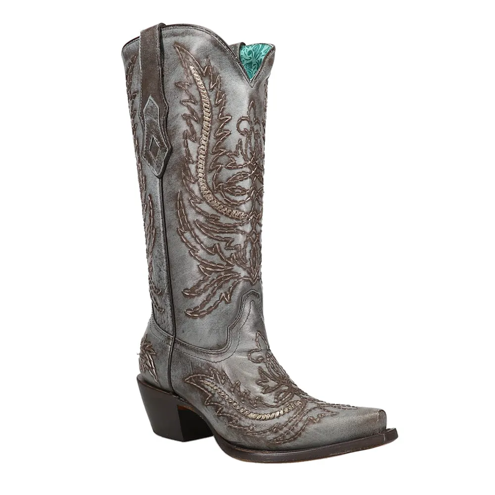 Embroidered Snip Toe Cowboy Boots