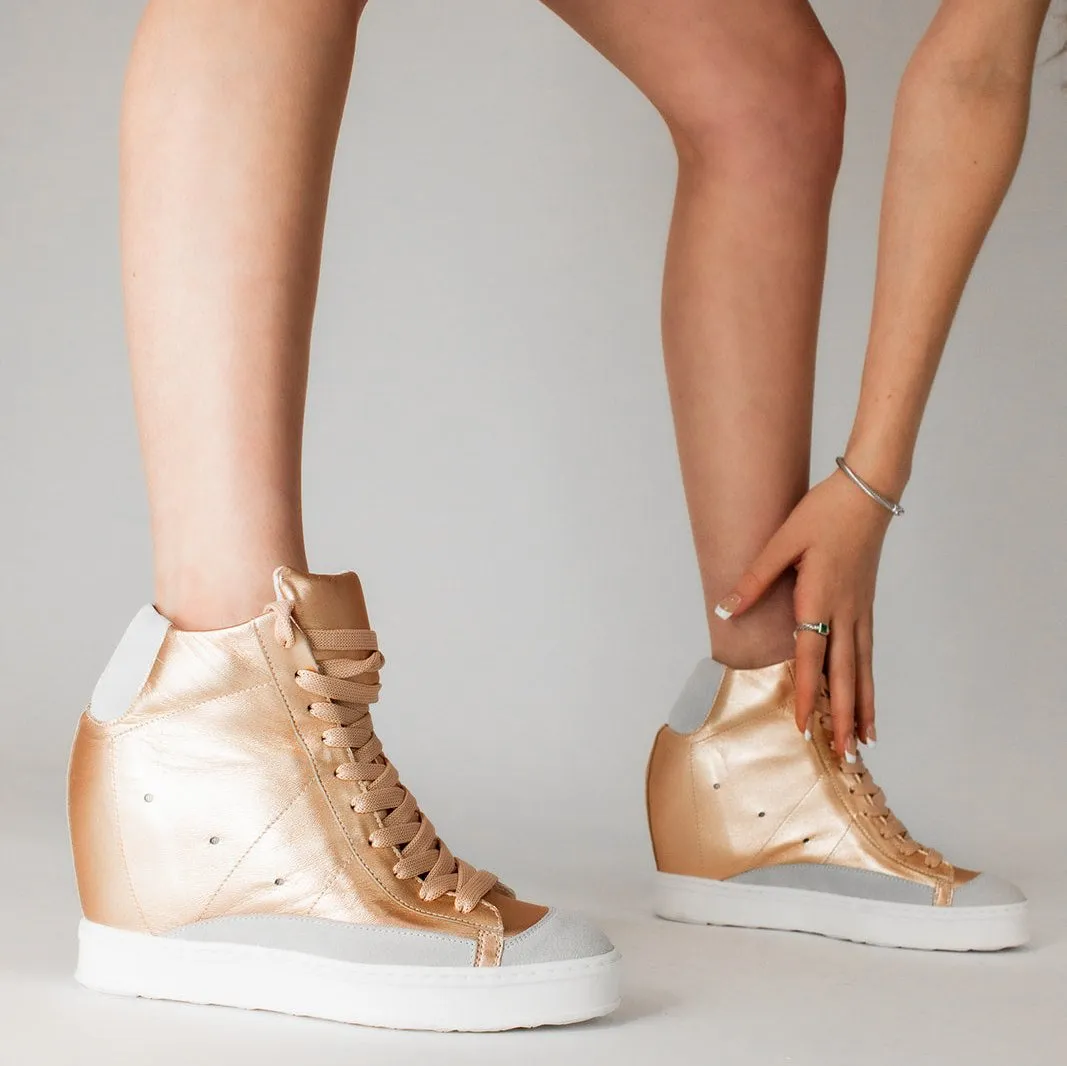 Fearless Champagne Rose Wedge Sneaker