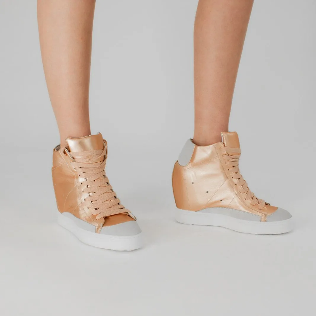 Fearless Champagne Rose Wedge Sneaker